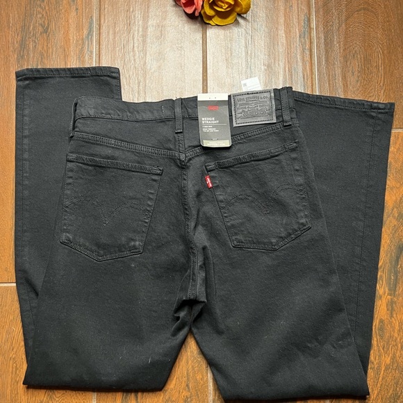 Levi’s Premium Wedgie Straight Leg High Rise Denim Jeans - Picture 5 of 5